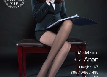 [Ligui丽柜] Model 安安 - 黑丝OL美女丝足美腿[49P]