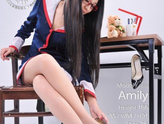 [Ligui丽柜] Amily - 棚拍长腿妹子[93P]