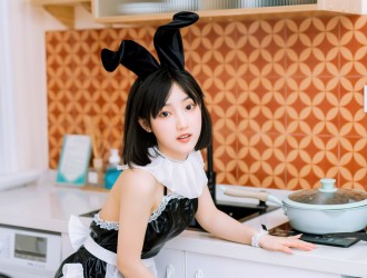 [XiuRen秀人网]-No.4533-小可爱o.o-性感兔子装黑色上衣搭配黑丝-套图之家